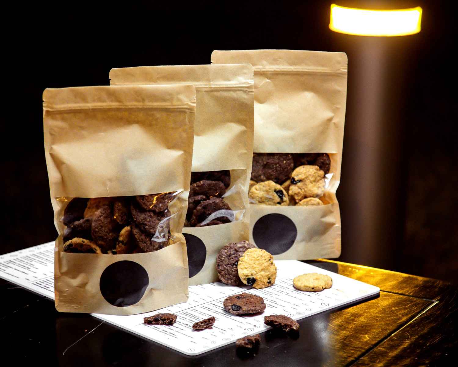 Makanan kemasan produksi lokal